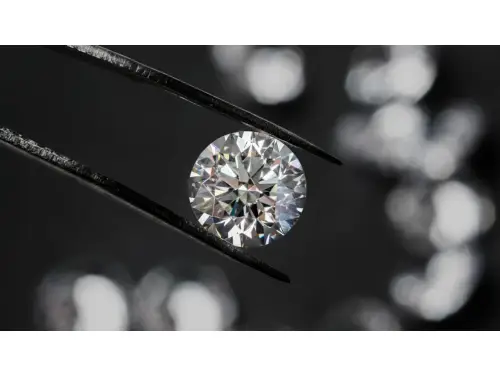 Biały diament - symbol czystości i doskonałości w jubilerstwie