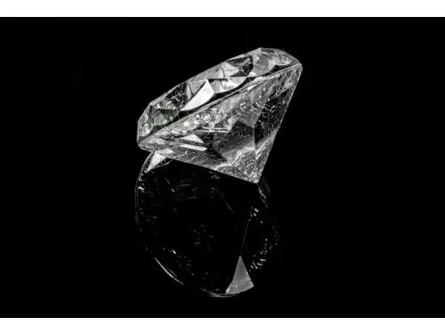 Diament Hope – historia i tajemnice legendarnego klejnotu