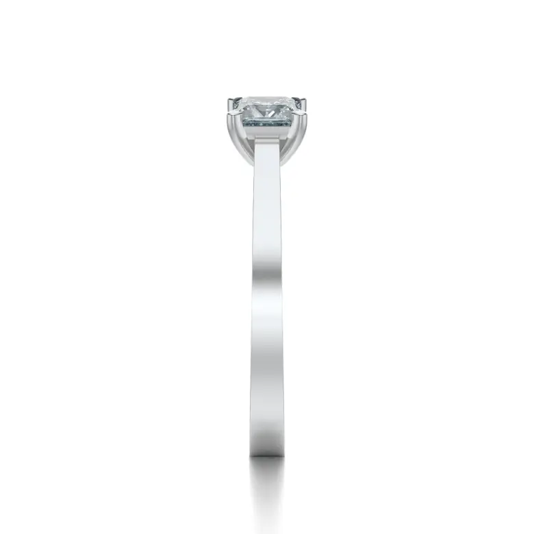 Pierścionek diament szlif princessa Pierścionek diament szlif princessa