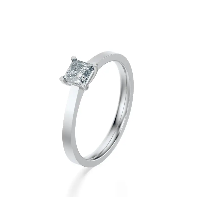 Pierścionek diament szlif princessa Pierścionek diament szlif princessa