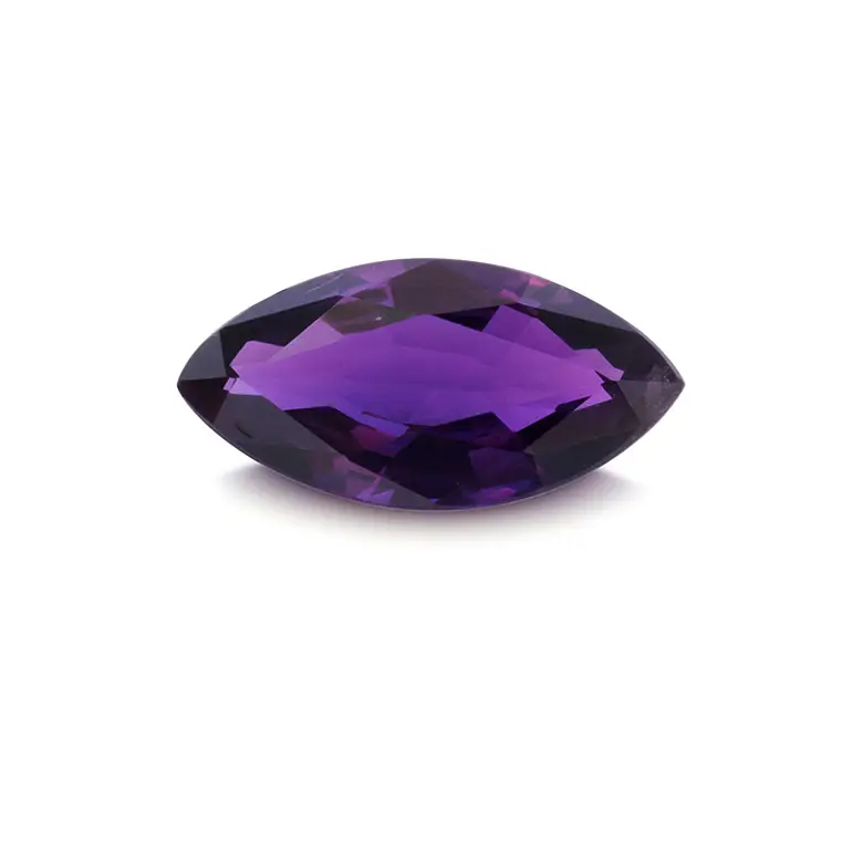 Szafir fioletowy markiza 0.60 ct